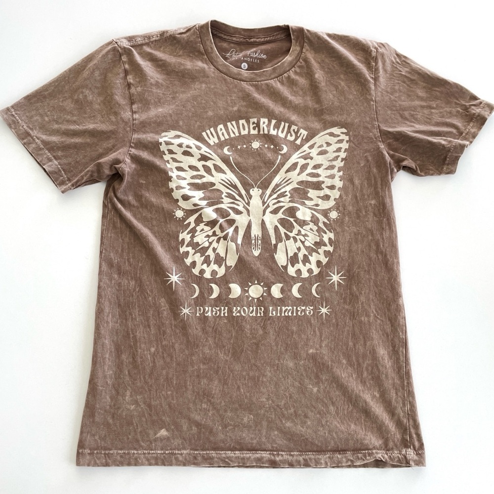 Lotus Fashion LA | Brown Graphic Tee with Butterfly Design | Size Small - Picture 2 of 8